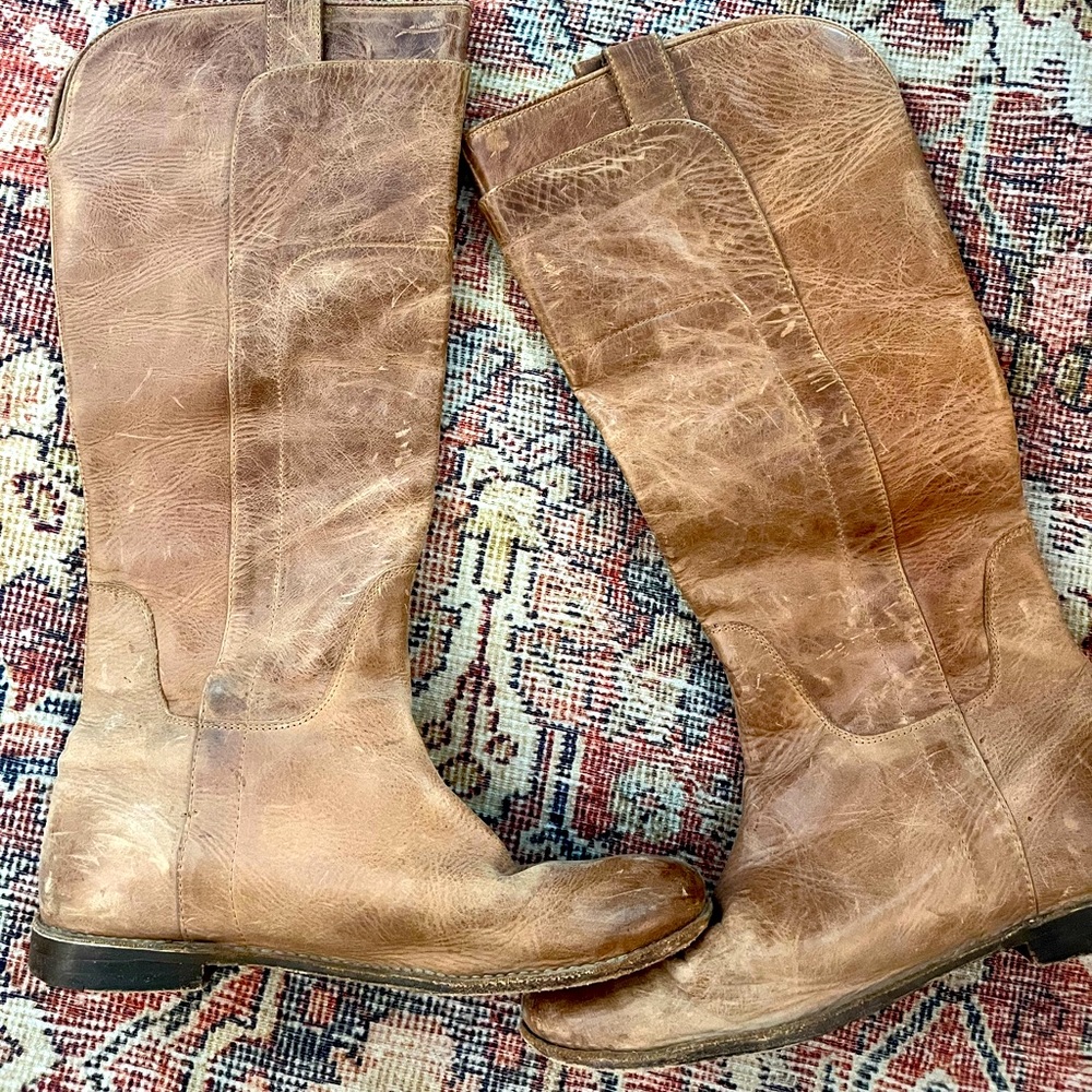 Tan frye boots